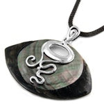 Rhodium Plated Shell Pendant with Mesh Necklace