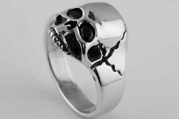 Stainless Steel Ring - Crypt Skull